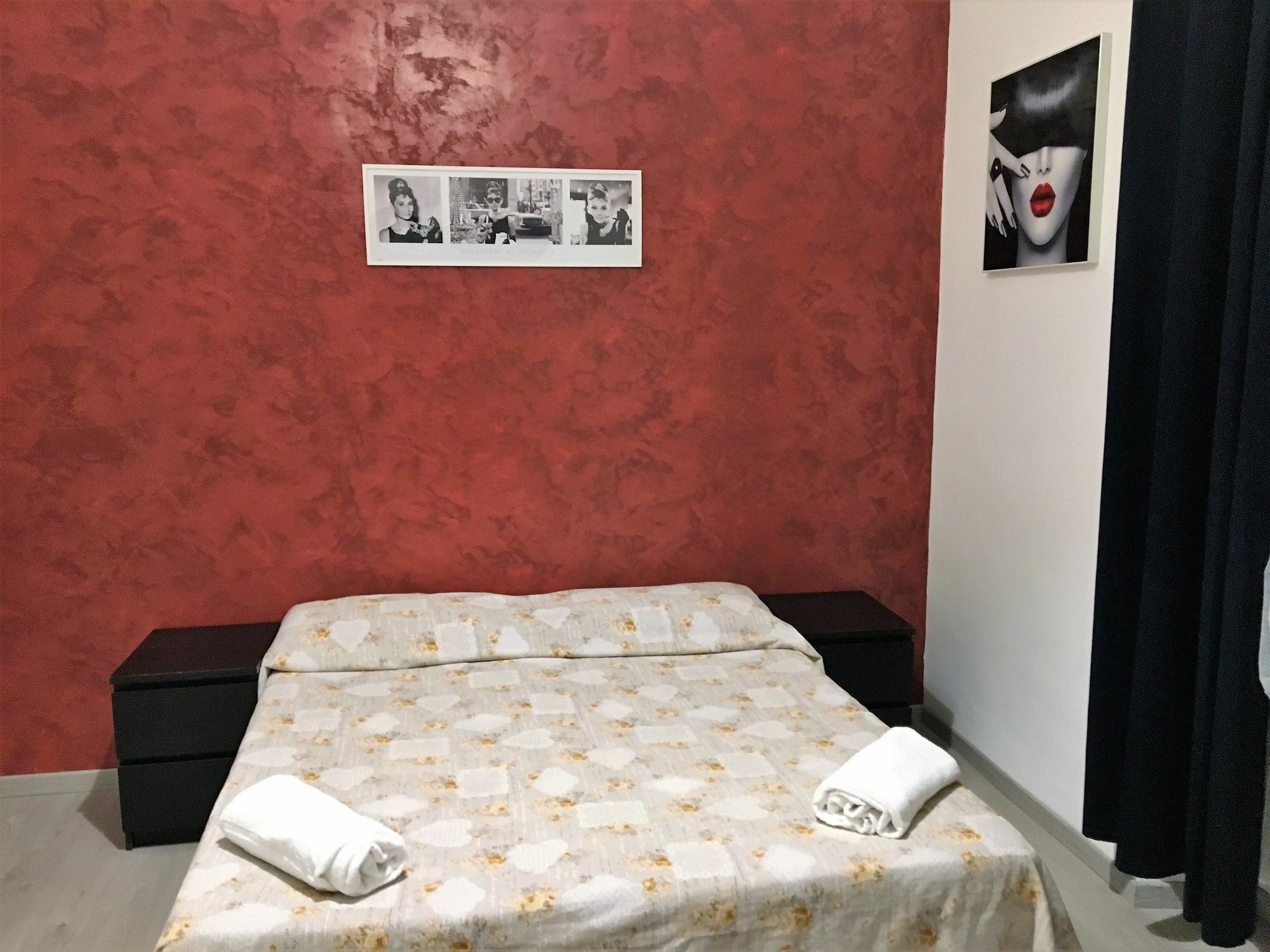 Guesthouse Paradisio โรม ภายนอก รูปภาพ